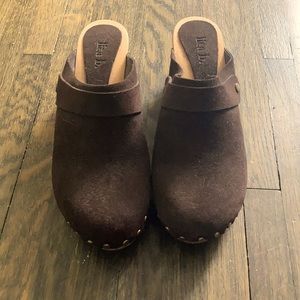 lisa.b Suede Clogs